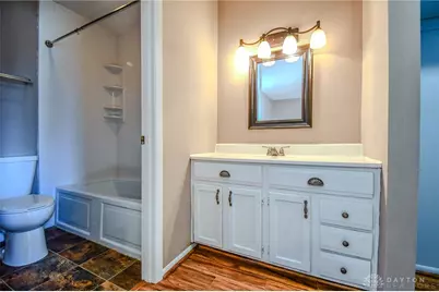 3268 Gambit Square, Dayton, OH 45449 - Photo 17