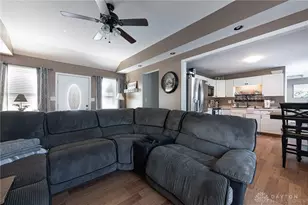 1316 Middletown Eaton Rd, Middletown, OH 45042 - Photo 5