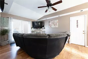 1316 Middletown Eaton Rd, Middletown, OH 45042 - Photo 3