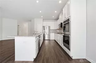 6018 Boxelder Dr, Tipp City, OH 45371 - Photo 13