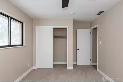 925 Ashcreek Drive, Dayton, OH 45458 - Photo 47