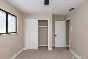 925 Ashcreek Dr, Dayton, OH 45458 - Photo 47