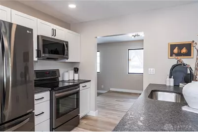 925 Ashcreek Drive, Dayton, OH 45458 - Photo 17