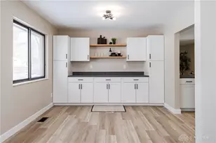 925 Ashcreek Dr, Dayton, OH 45458 - Photo 27