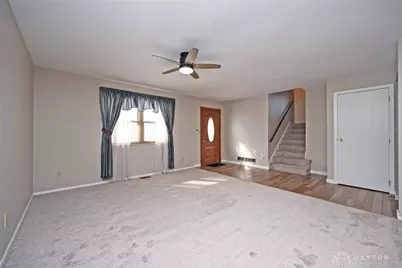 615 Bendwood Way, Beavercreek, OH 45430 - Photo 9