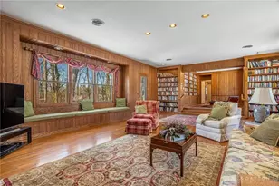 31 Walnut Ln, Oakwood, OH 45419 - Photo 11