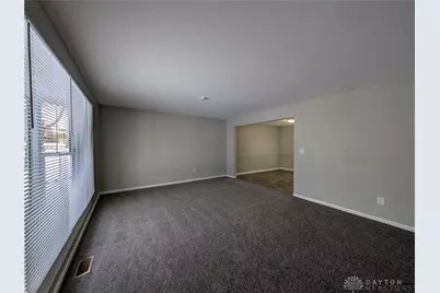 2716 Hemphill Road, Dayton, OH 45440 - Photo 3