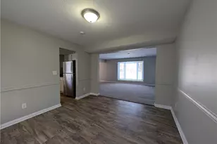 2716 Hemphill Rd, Dayton, OH 45440 - Photo 7