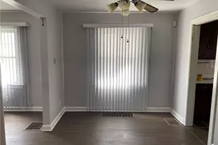 425 Elmhurst Rd, Dayton, OH 45417 - Photo 5