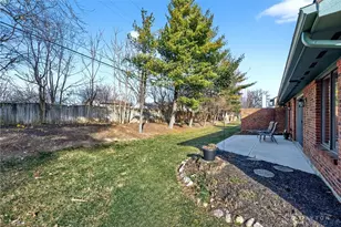 4485 Sentry Hill Ct, Beavercreek, OH 45440 - Photo 45