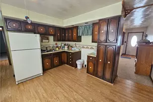 3647 N Lakeshore Dr, Jamestown, OH 45335 - Photo 5