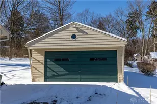 7021 Garber Rd, Clayton, OH 45415 - Photo 9