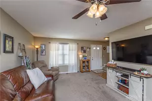 320 Sagebrush Dr, Englewood, OH 45315 - Photo 7