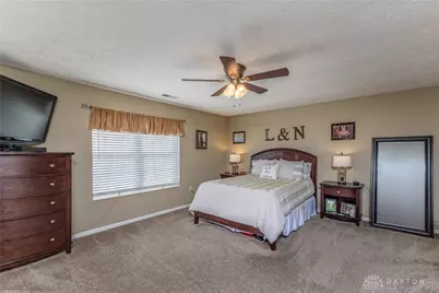 320 Sagebrush Drive, Englewood, OH 45315 - Photo 17