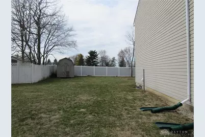 320 Sagebrush Drive, Englewood, OH 45315 - Photo 3