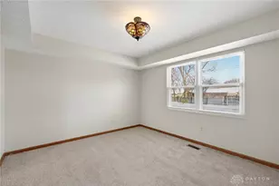 1102 Lord Fitzwalter Dr, Miamisburg, OH 45342 - Photo 15