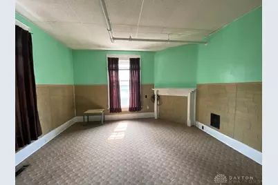 1215 E High Street, Springfield, OH 45505 - Photo 37