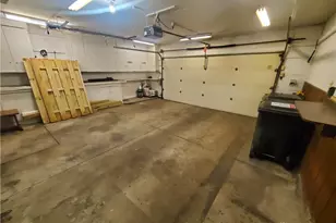 6238 Carriage Dr, Dayton, OH 45415 - Photo 39