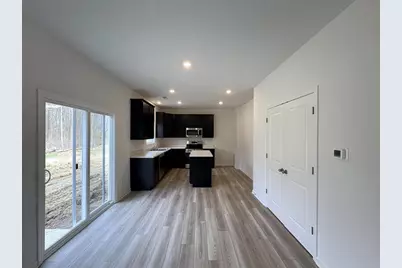 301 Autumn Court, Englewood, OH 45322 - Photo 5