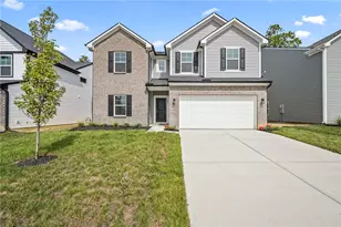 301 Autumn Ct, Englewood, OH 45322 - Photo 1
