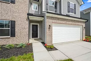 301 Autumn Ct, Englewood, OH 45322 - Photo 3