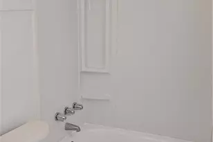 439 W Fairview Ave, Dayton, OH 45405 - Photo 9