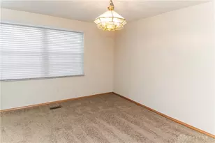 4536 Powell Rd, Dayton, OH 45424 - Photo 9