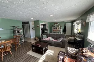 321 Windsor Ct, Dayton, OH 45449 - Photo 3