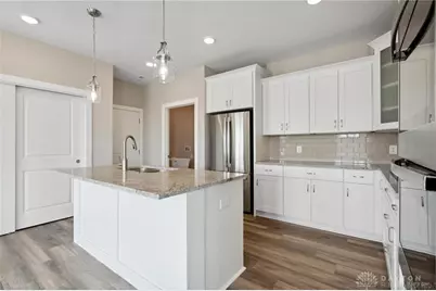 1427 Triple Crown Way, Beavercreek Twp, OH 45385 - Photo 17