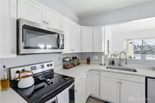 2818 Ridge View Ct, Xenia, OH 45385 - Photo 11