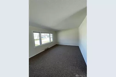 572 Van Tress Drive, Fairborn, OH 45324 - Photo 3