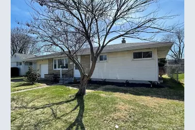 572 Van Tress Drive, Fairborn, OH 45324 - Photo 1