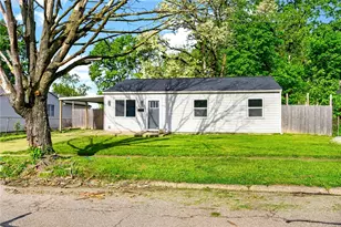1107 Rossiter Dr, Dayton, OH 45417 - Photo 3