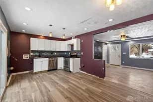 1107 Rossiter Dr, Dayton, OH 45417 - Photo 11