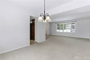 1929 Willowgreen Dr, Beavercreek, OH 45432 - Photo 9