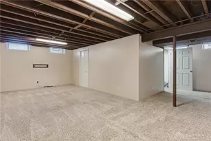 1929 Willowgreen Dr, Beavercreek, OH 45432 - Photo 39