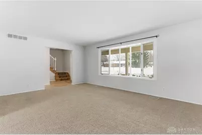 1929 Willowgreen Drive, Beavercreek, OH 45432 - Photo 7