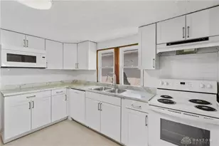 1858 Wilbur Ave, Fairborn, OH 45324 - Photo 13