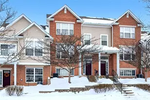 2690 Gardenia Ave, Beavercreek, OH 45431 - Photo 3