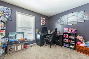 5401 Hillgrove Ave, Clayton, OH 45415 - Photo 23