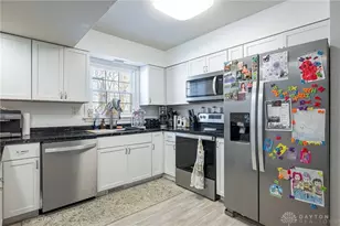 5401 Hillgrove Ave, Clayton, OH 45415 - Photo 7