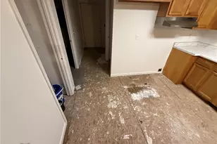 144 N Quentin Ave, Dayton, OH 45403 - Photo 7