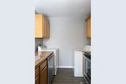 7949 Thistlewood Court, Dayton, OH 45424 - Photo 7