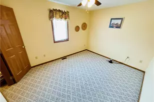 939 Calmer Ernst Blvd, Brookville, OH 45309 - Photo 19