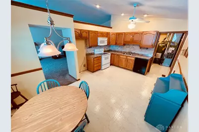 939 Calmer Ernst Boulevard, Brookville, OH 45309 - Photo 9