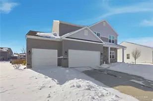 3022 Snowdrop Ct, Tipp City, OH 45371 - Photo 3