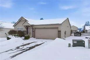 6535 Abingdon Hall, Morrow, OH 45152 - Photo 3