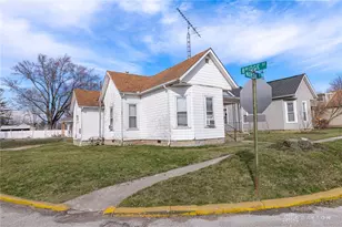 94 W North St, Cedarville Village, OH 45314 - Photo 37