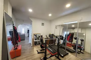 1420 Wyoming St, Dayton, OH 45410 - Photo 7