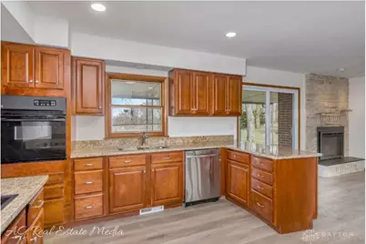 7519 Lower Miamisburg Road, Miamisburg, OH 45342 - Photo 9